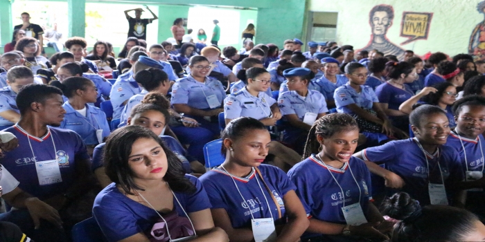 Estudantes participando do Congresso